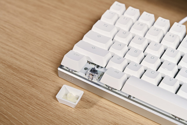 雷柏mt510体验自主线性快银轴手感轻快办公之选