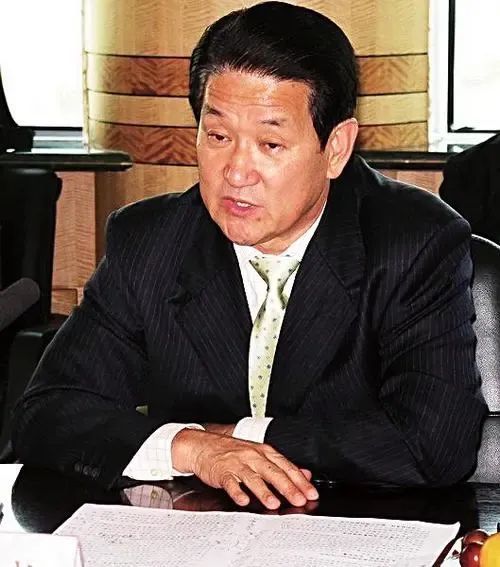 2007年大老虎山东元副省长杜世成落马,拼搏25年从乡村教师到省部级