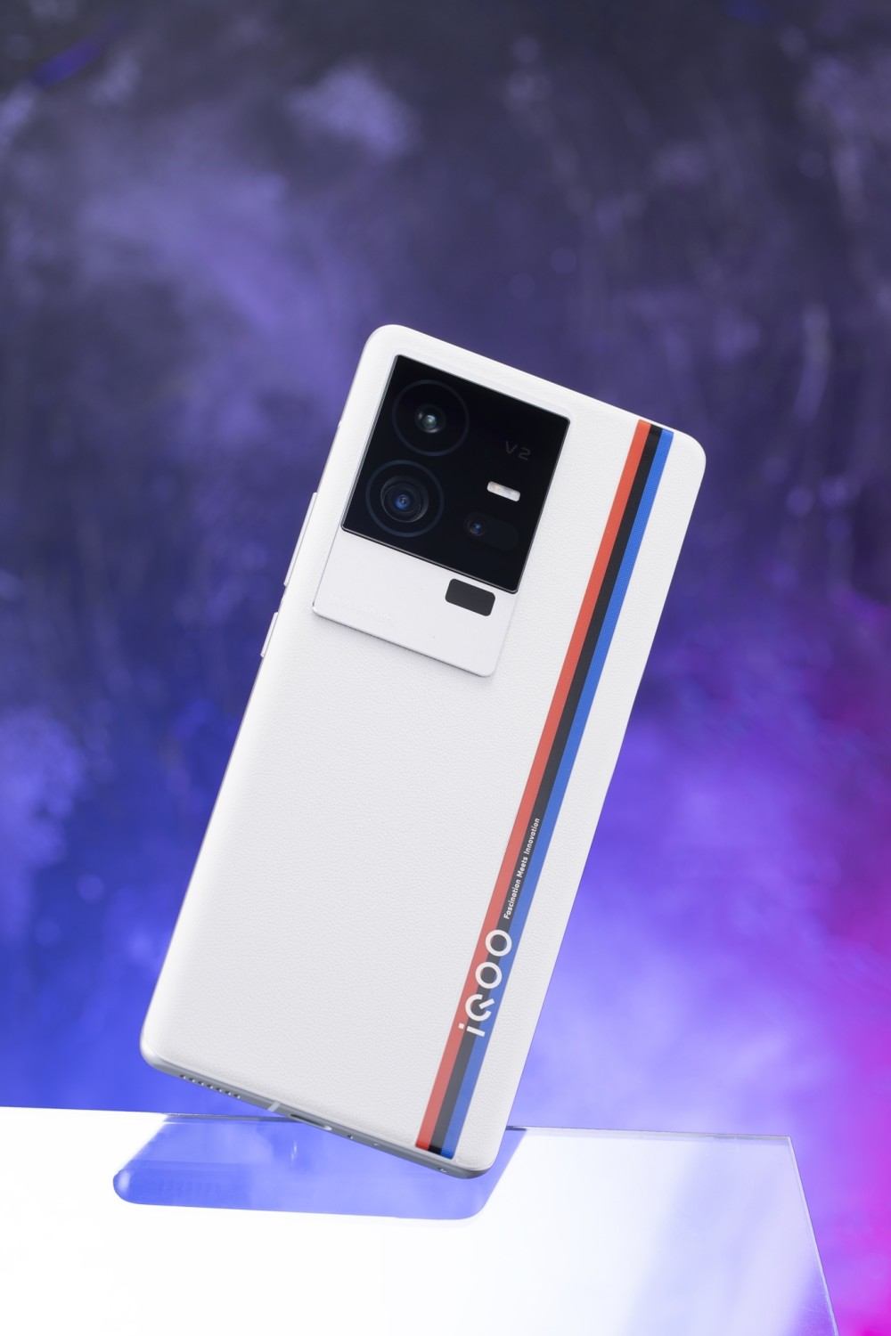 iqoo 11 pro精美图赏:精致赛道远扬王者之风_腾讯新闻