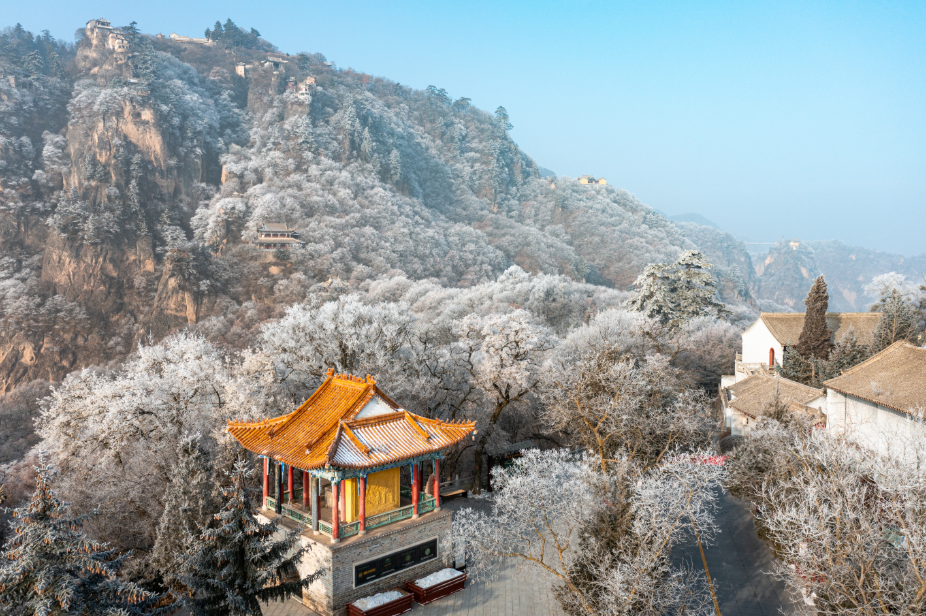 崆峒山雪景图片图片