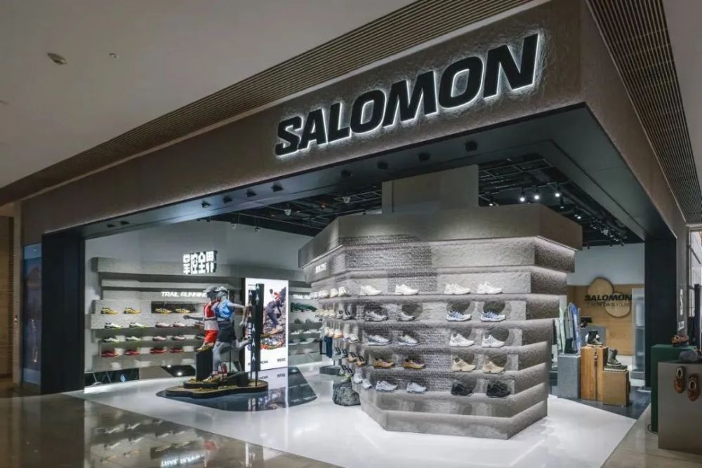 2022年,正值法国户外品牌 salomon萨洛蒙创立75周年,品牌继续发力中国