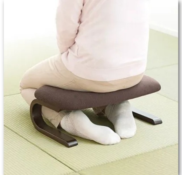 为什么日本人坐着压腿能坚持那么久?好家伙,还真是另有玄机