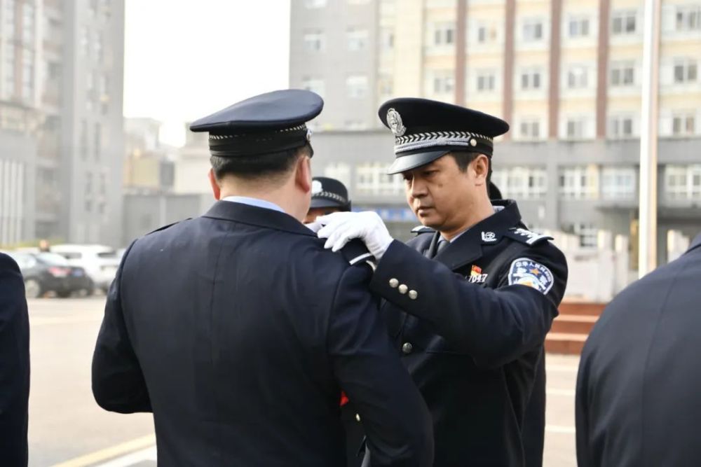 你好警察節惠水縣公安局慶祝第三個人民警察節系列活動