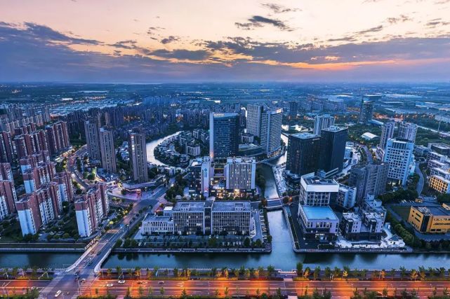 新时代新征程新伟业丨以中国式现代化引领善治香花61人民城市实现高