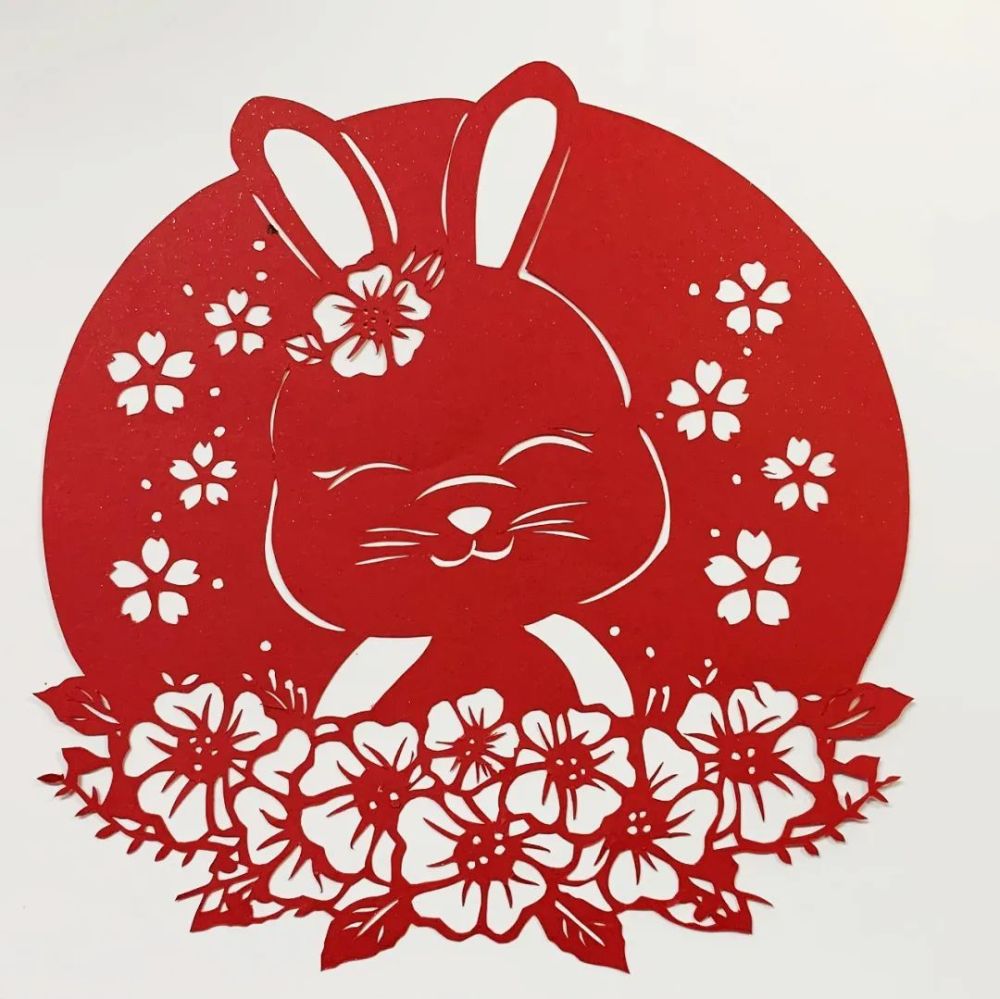 "生肖刻纸"是纸上的传统年味丨老手艺暖了冬季,新春走基层_腾讯新闻