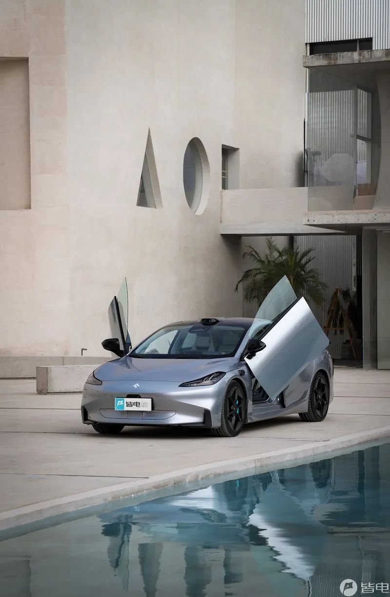 hypergt实拍旋翼门4s破百剑指model3