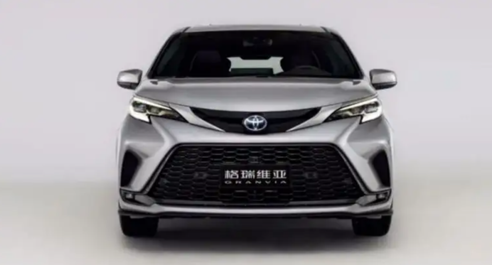 车长5米1配丰田第四代thsⅡ混动系统丰田格瑞维亚能火