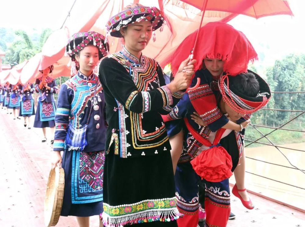 参加过那么多的婚礼镇沅哈尼族婚俗哭嫁你知道吗