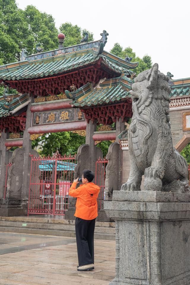 「佛山祖庙」旧称北帝庙,位于佛山市禅城区祖庙路.