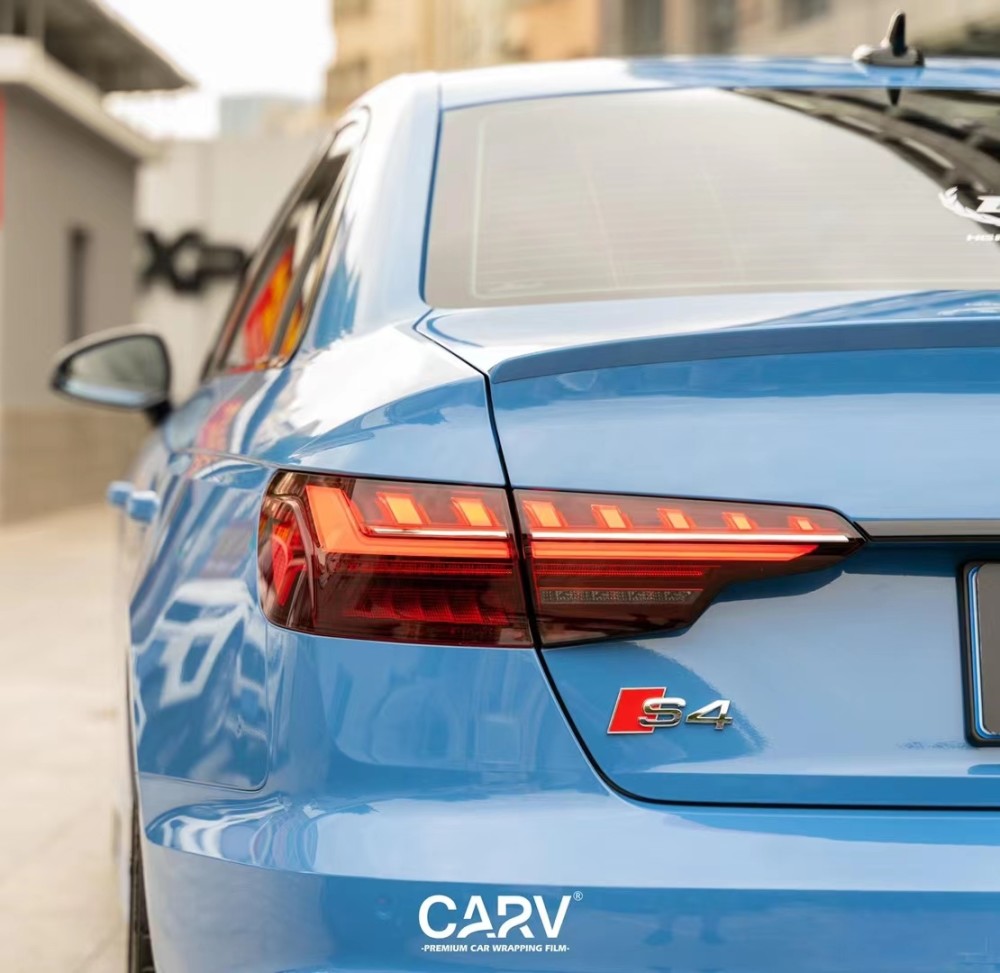 奥迪s4卡孚改色膜白金阿布扎比蓝,不朽的经典_腾讯新闻