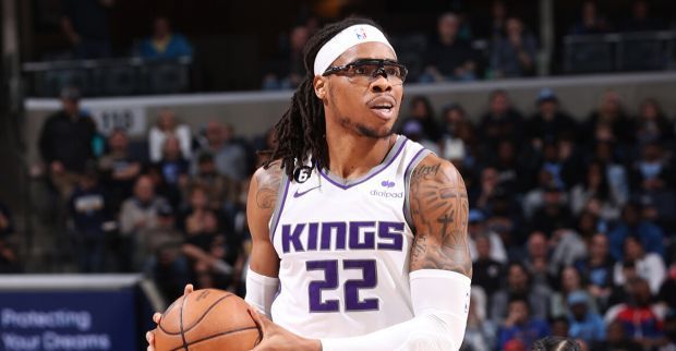 已掉出轮换 国王前锋霍姆斯可被交易_腾讯新闻