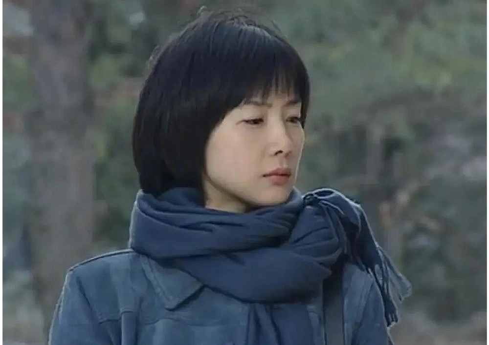 寒潮来袭怎么穿更温暖又时髦跟着冬日恋歌学穿搭温暖又高级