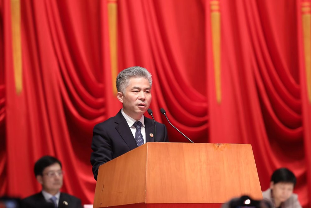 徐兵委员:让"共享养老"破解社区养老困局的新密码_腾讯新闻