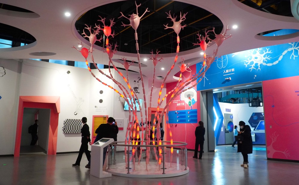 山东省科技馆新馆投入使用