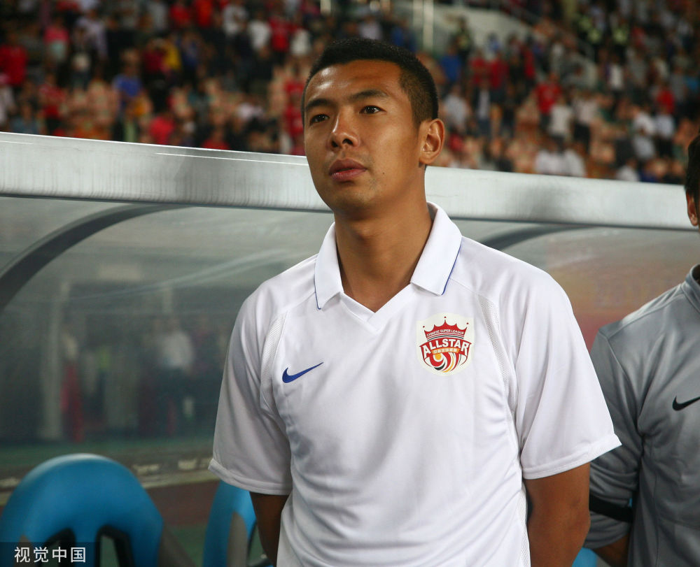 大郎吃药娇妻给广州队名宿误服麻药徐亮穿阿根廷球衣前往医院