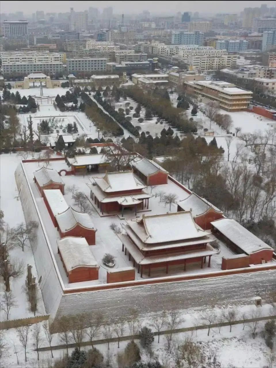 冬天来武威除了滑雪泡温泉这些景点也很美