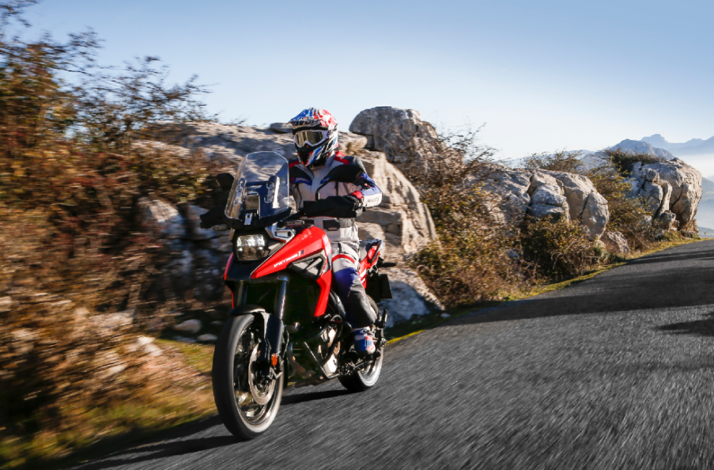 激流勇进,suzuki v-strom 1050xt_腾讯新闻