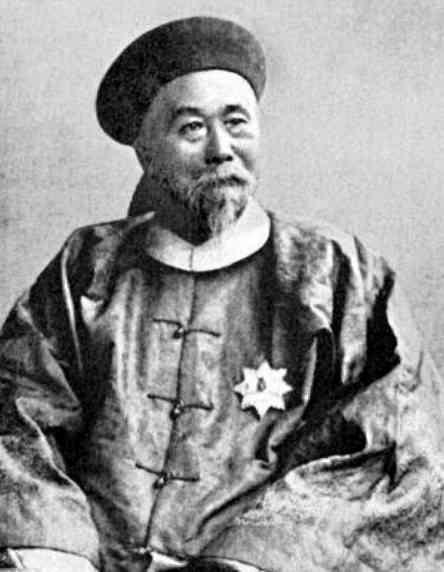 光绪元年(1875年)春,李,赫议定购艇章程,中国近代大规模购买外国军舰