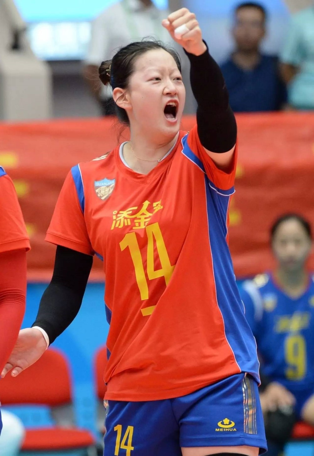 陈丽怡致敬天津女排20周年活动,如今妥妥滴人生赢家_腾讯新闻