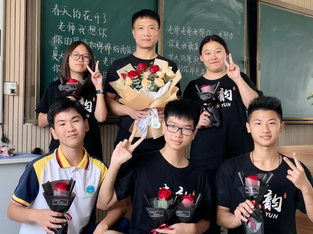 恩平市音乐家李小凡荣获2022年度江门市优秀青年音乐家奖