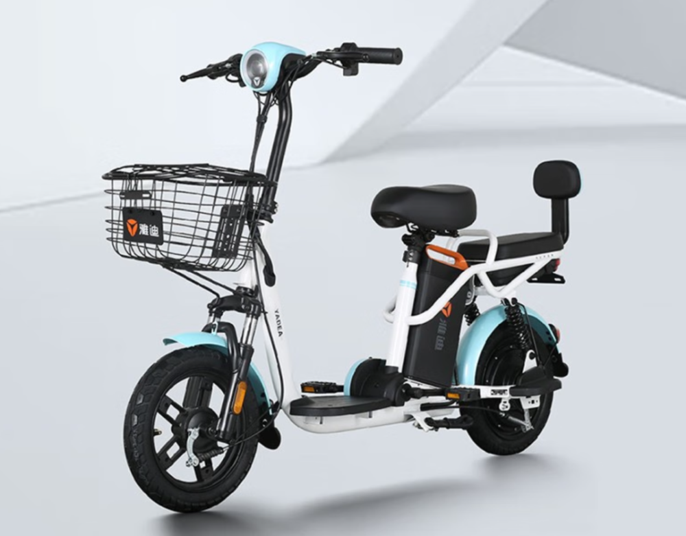 2000元买什么电动车雅迪新日免驾照新车能上牌能接娃