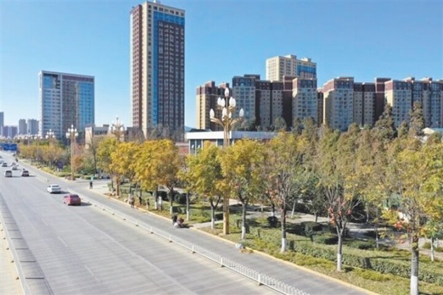 亮化经开区 张灯迎新春_腾讯新闻