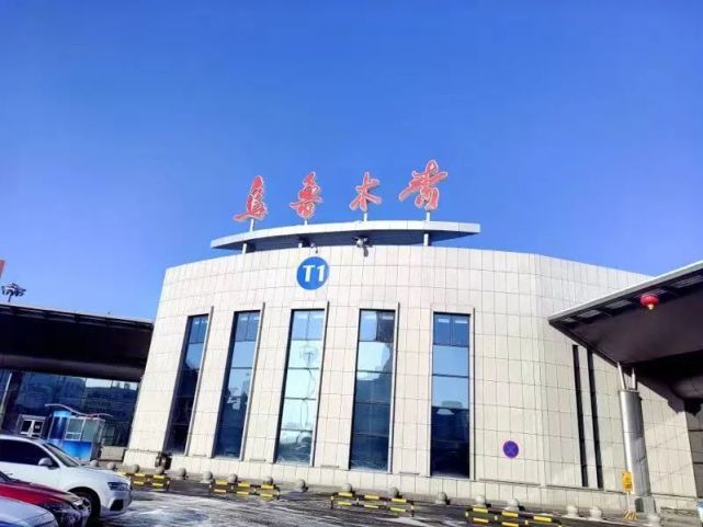 乌鲁木齐机场照片图片