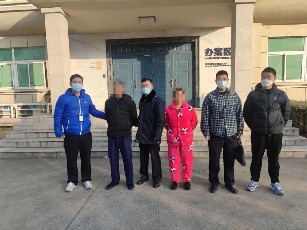 目前,犯罪嫌疑人王某等3人涉嫌生产,销售伪劣产品罪被长兴公安依法