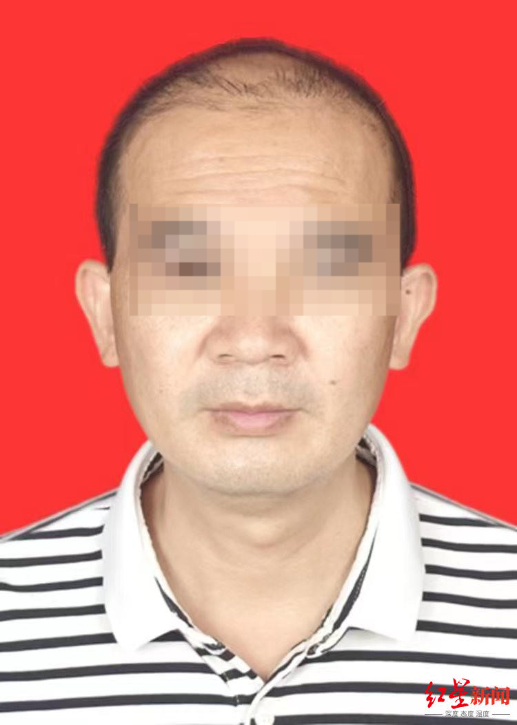 45岁中国船长在印尼海域离奇失踪：轻生、意外坠海还是被谋杀？新概念英语一年多少钱2023已更新(知乎/新华网)