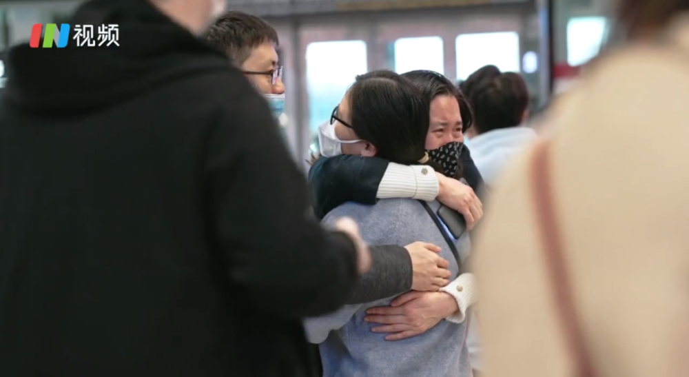 返乡过年的深圳人｜为什么要回家？这是我听过的最好答案_腾讯新闻