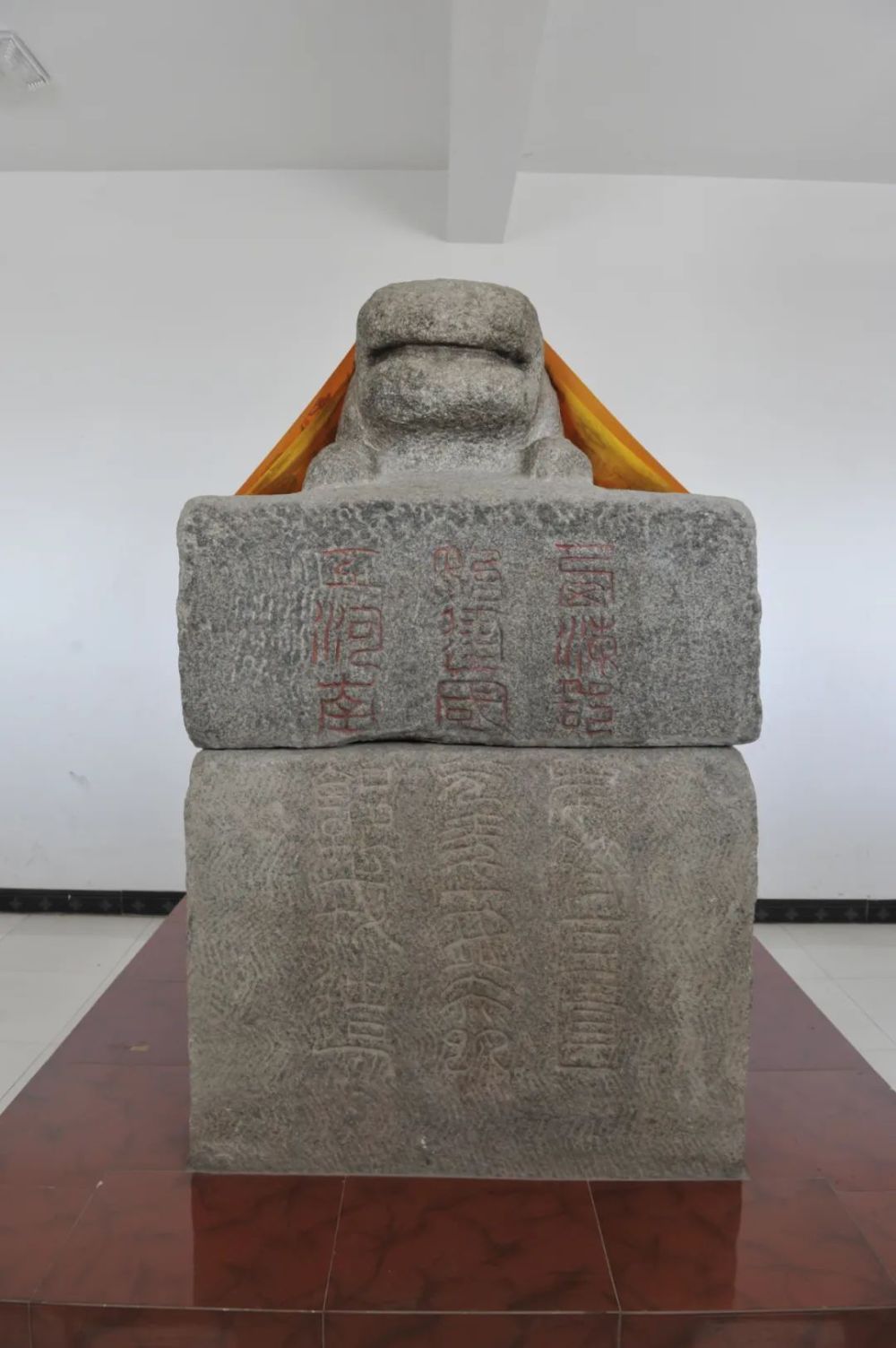 丹顶鹤雪豹普氏原羚马鹿我家的明星家庭成员:门源回族自治县 祁连县