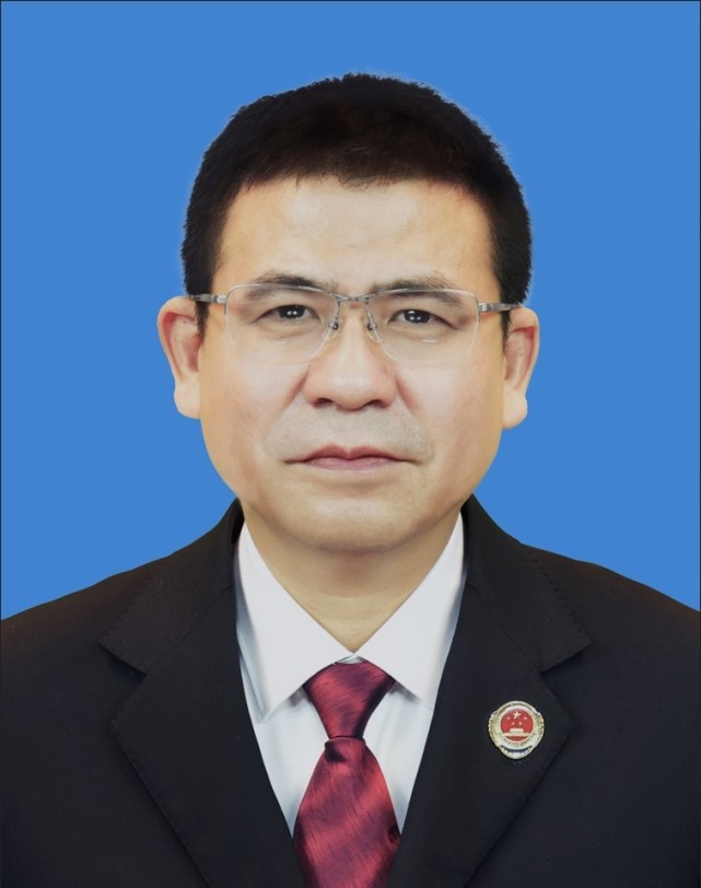 高鑫当选辽宁省检察院检察长