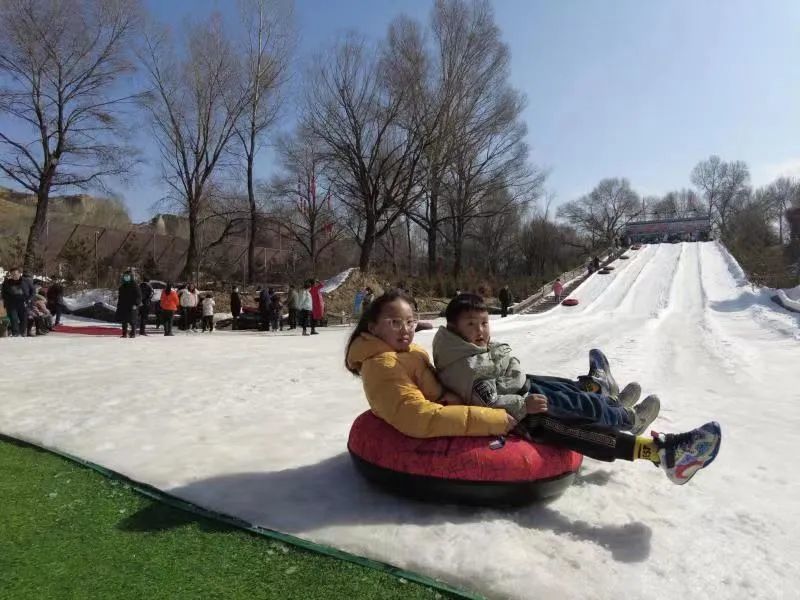 临洮县冰雪旅游图片