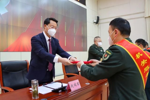 蒙自军分区党委十五届十二次全体扩大会议在蒙自闭幕