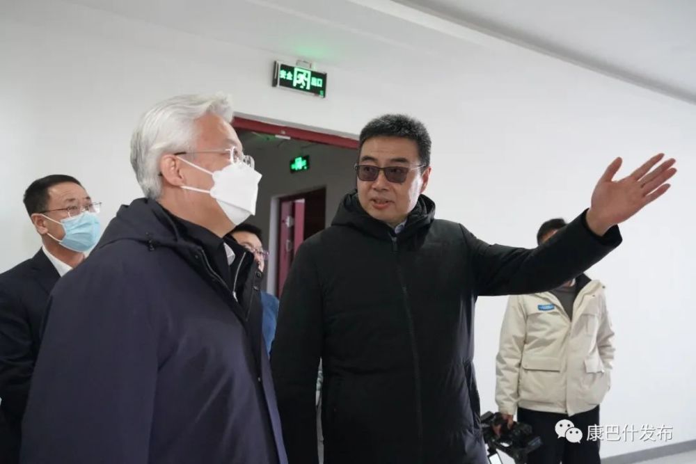 苏忠胜深入康巴什区开展新春走访慰问