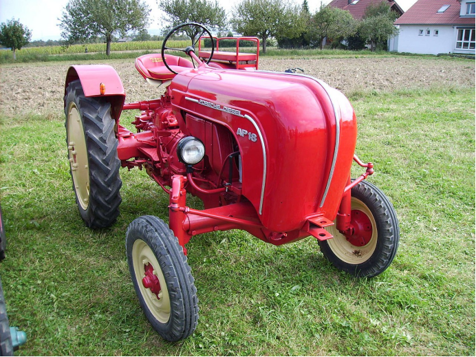 今天说点儿不一样的:保时捷-拖拉机_腾讯新闻