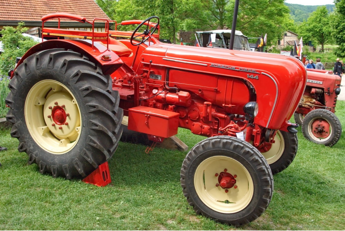 今天说点儿不一样的:保时捷-拖拉机_腾讯新闻