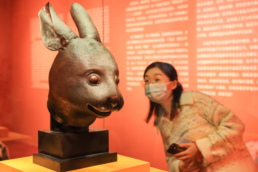 国博新春展开幕,圆明园兔首亮相_腾讯新闻