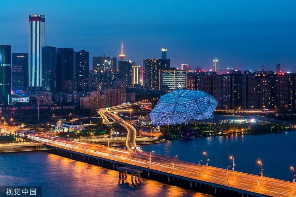 东北f4排位之争:沈阳守位长春熄火,万亿gdp谁扛大梁?_腾讯新闻