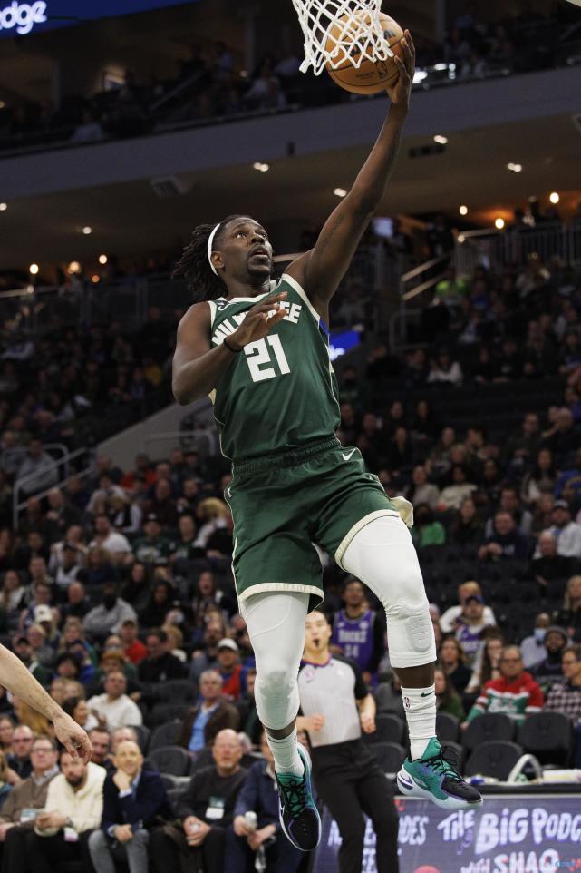 朱-霍勒迪:赢球就好 我唯一关注的个人数据是失误