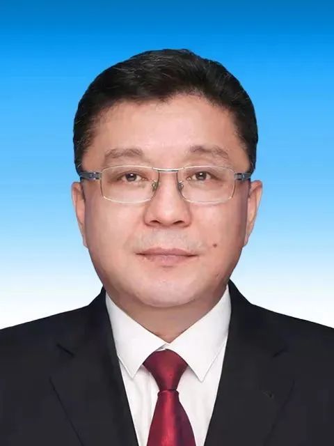 政法人事录|迪里夏提·沙依木当选新疆维吾尔自治区高级人民法院院长