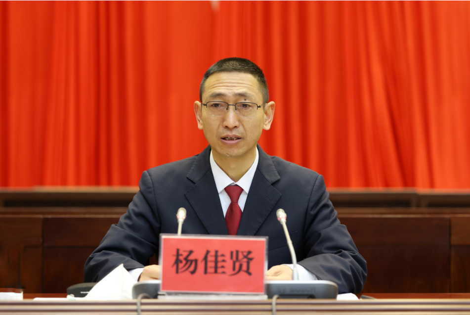 州纪委十届三次全会强调一刻不停推进全面从严治党