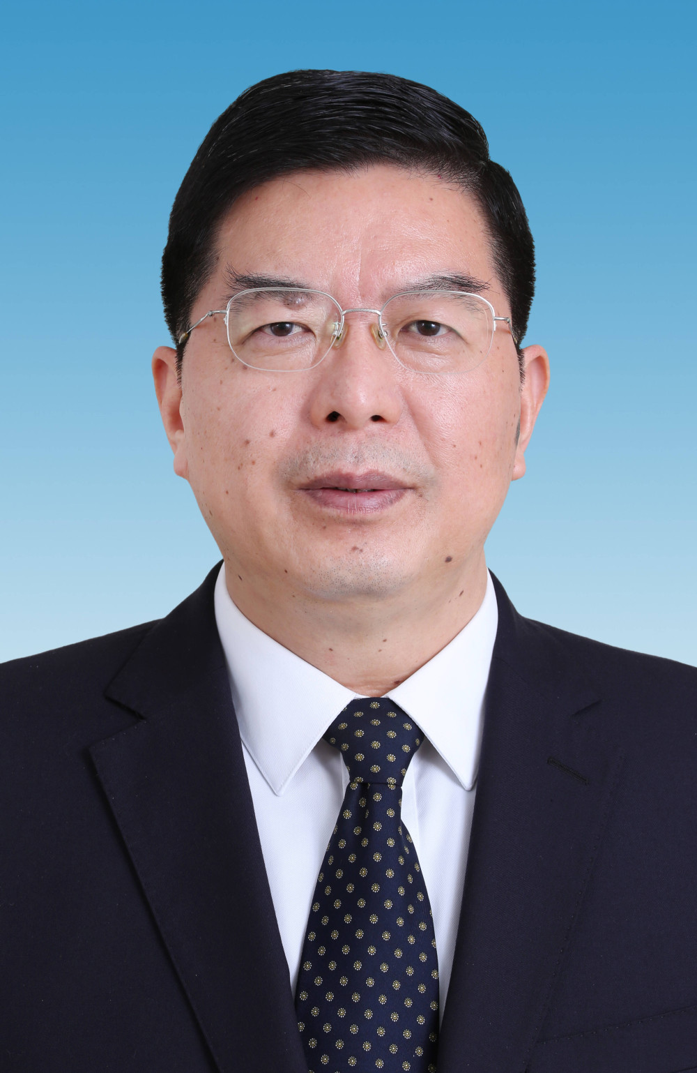 山东省人民政府省长,副省长简介_腾讯新闻