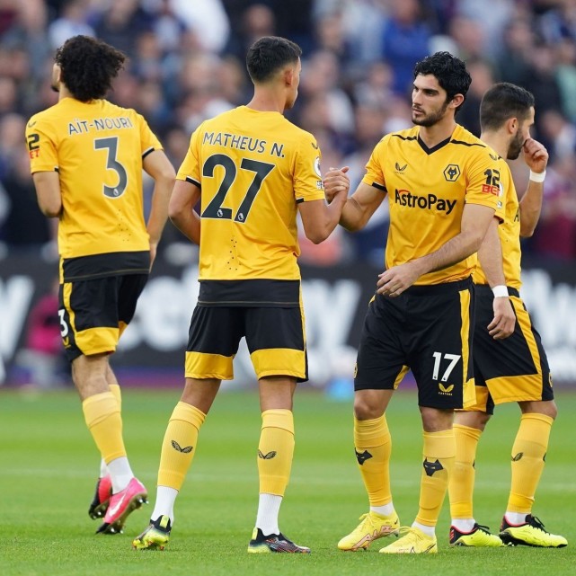 nunes)以及冈萨洛·格德斯(gon04alo guedes)