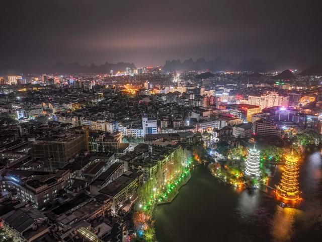 桂林夜景也太美了吧显山露水这才是醉人夜色