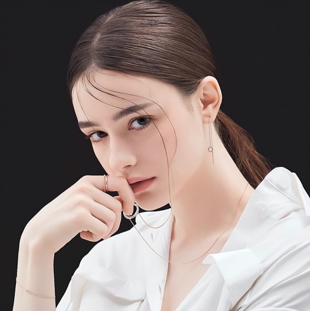 全球百位最美面孔:中国有七人上榜,热巴78名,第2名是亚洲面孔_腾讯