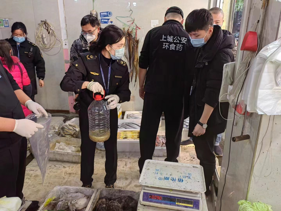 广东警方 清剿 制毒村缴获冰毒近3吨_比特币价值比特币最新_警方缴获比特币