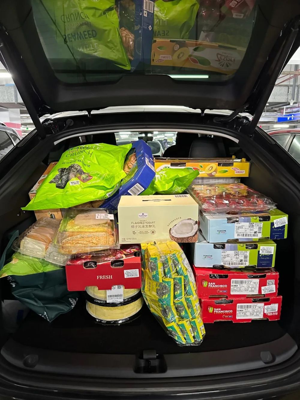 春节返乡后备箱里满满的全是爱