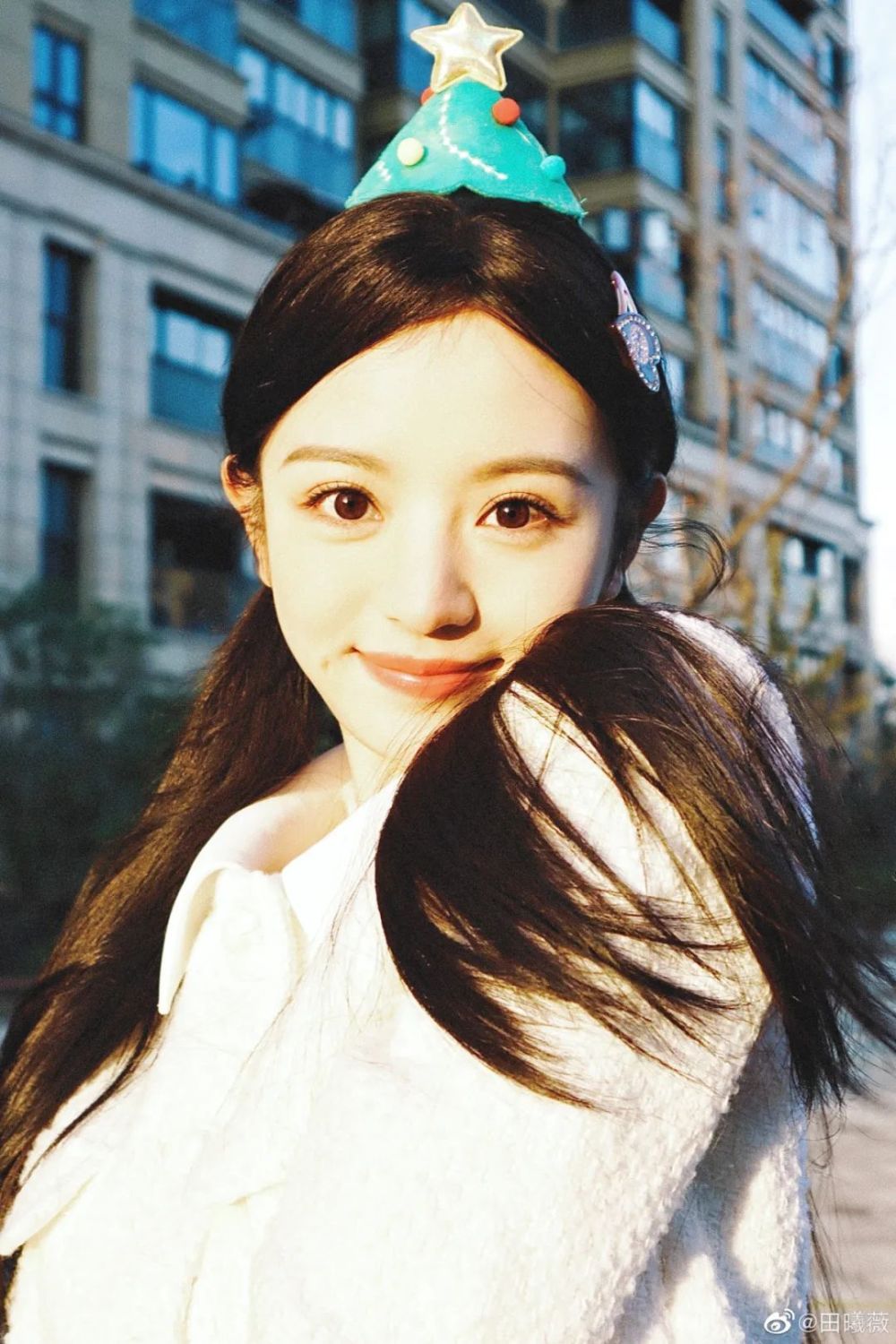 美人计|过年看什么最喜庆?圆脸盘子大美女啊!插图14