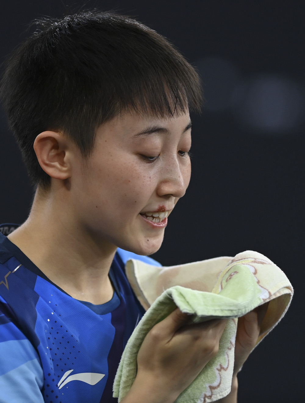 (体育)乒乓球——wtt多哈挑战赛:范思琦女单夺冠(2)_腾讯新闻